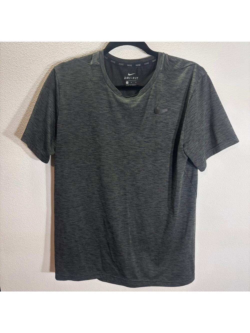 Nike Dri-FIT Gray Heather Athletic Running Training Tee Shirt Mens Medium
